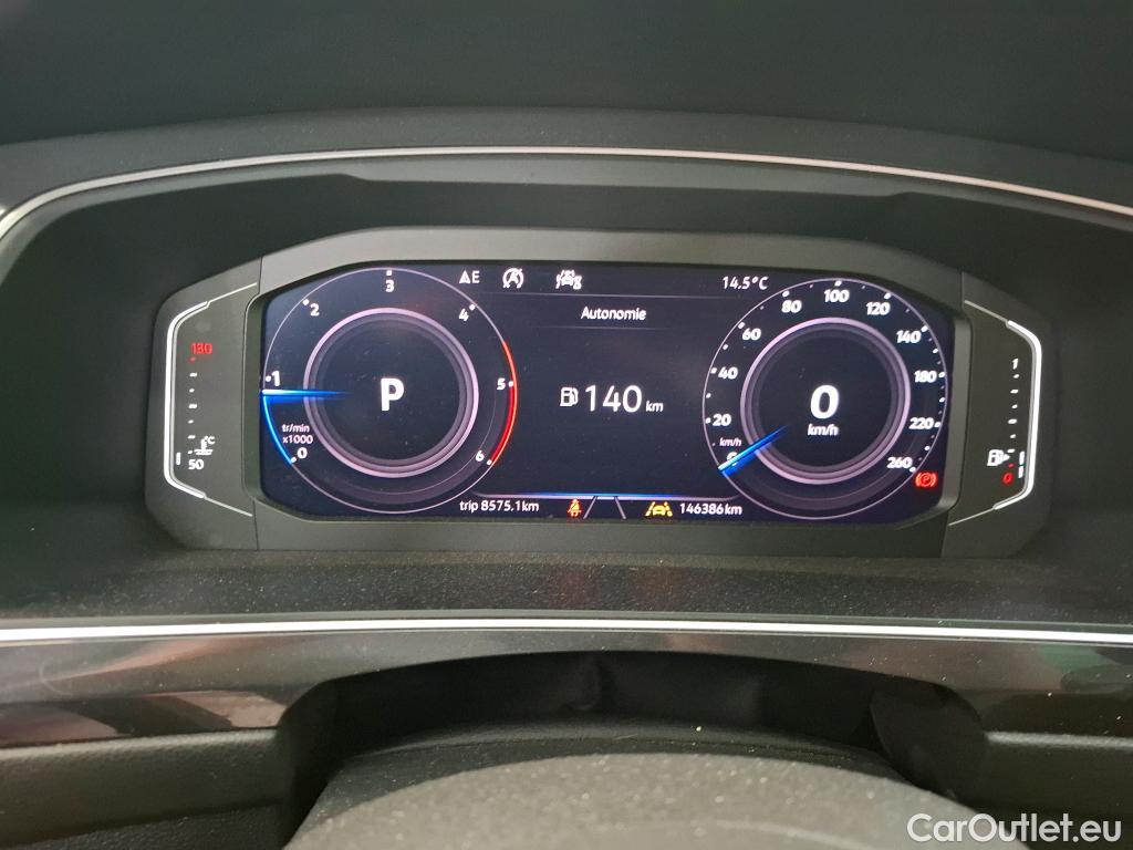  Volkswagen  Tiguan VOLKSWAGEN  Allspace / 2017 / 5P / SUV 2.0 TDI 150 DSG7 Carat Exclusive #30
