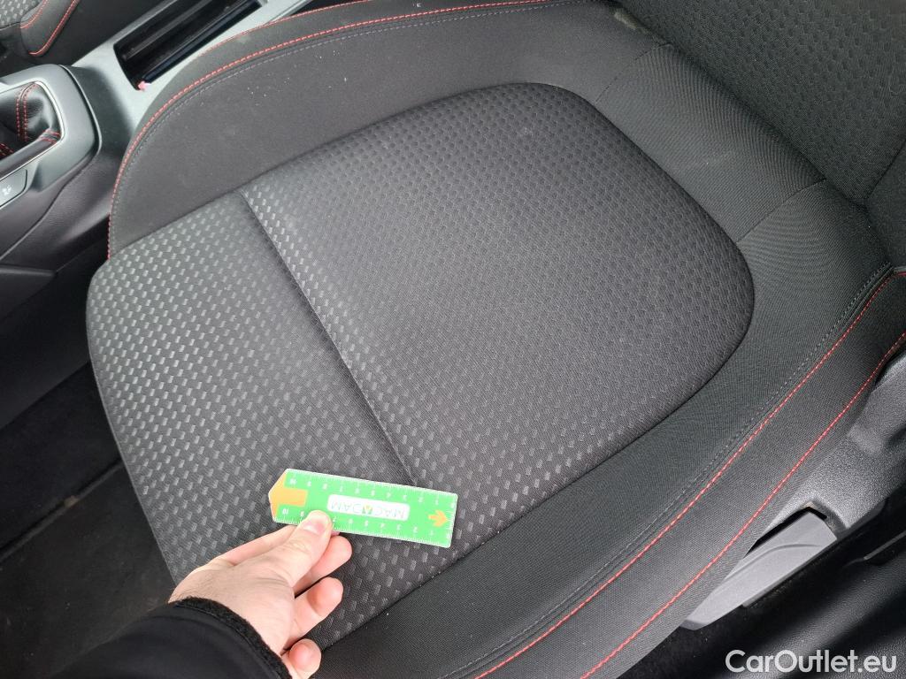  Ford  Focus FORD  SW / 2018 / 5P / Break 2.0 EcoBlue 150ch St-Line #19