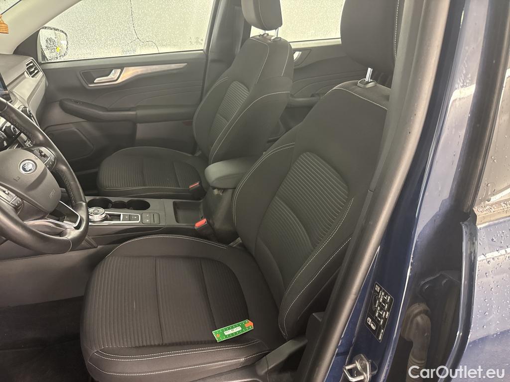  Ford  Kuga FORD  / 2019 / 5P / SUV 2.5 190 hybrid Flexifuel Pshift Titanium #16