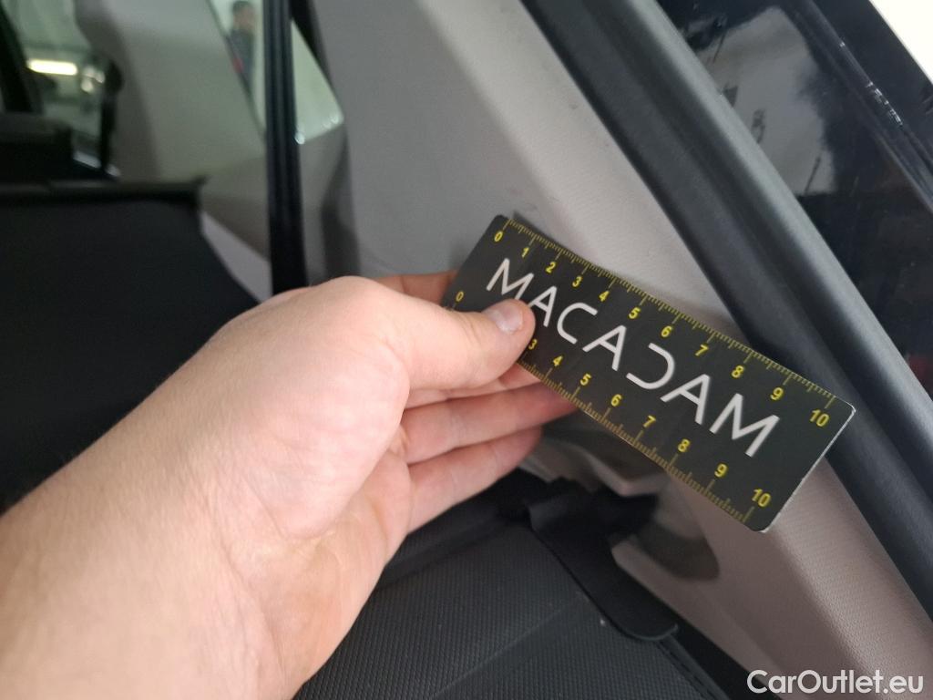  Volkswagen  Tiguan VOLKSWAGEN  Allspace / 2017 / 5P / SUV 2.0 TDI 150 DSG7 Carat Exclusive #32