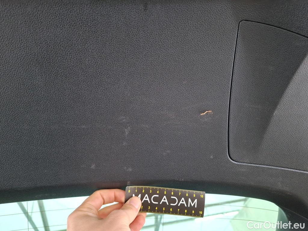  Volkswagen  Tiguan VOLKSWAGEN  5p SUV 2.0 TDI 150 DSG7 Carat Exclusive #17