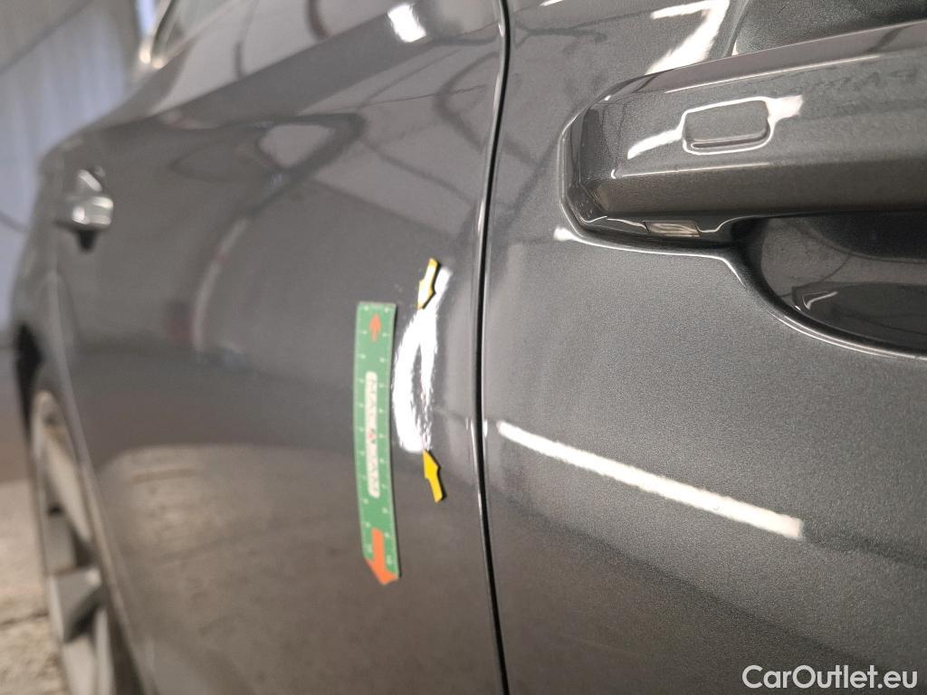  Audi  A5 Sportback AUDI  / 2016 / 5P / Berline 40 TDI 190 S TRONIC 7 S LINE SB #2