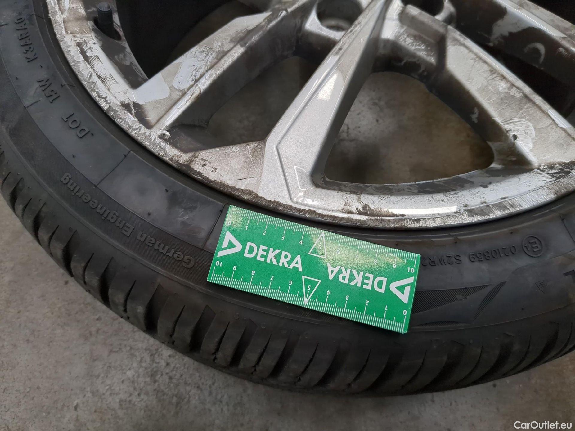  Audi  A3  Berline 35 TDI Business Line 2.0 TDI 150CV BVA7 E6d #5