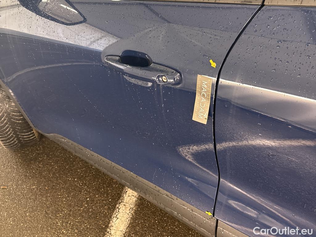  Ford  Kuga FORD  / 2019 / 5P / SUV 2.5 190 hybrid Flexifuel Pshift Titanium #22