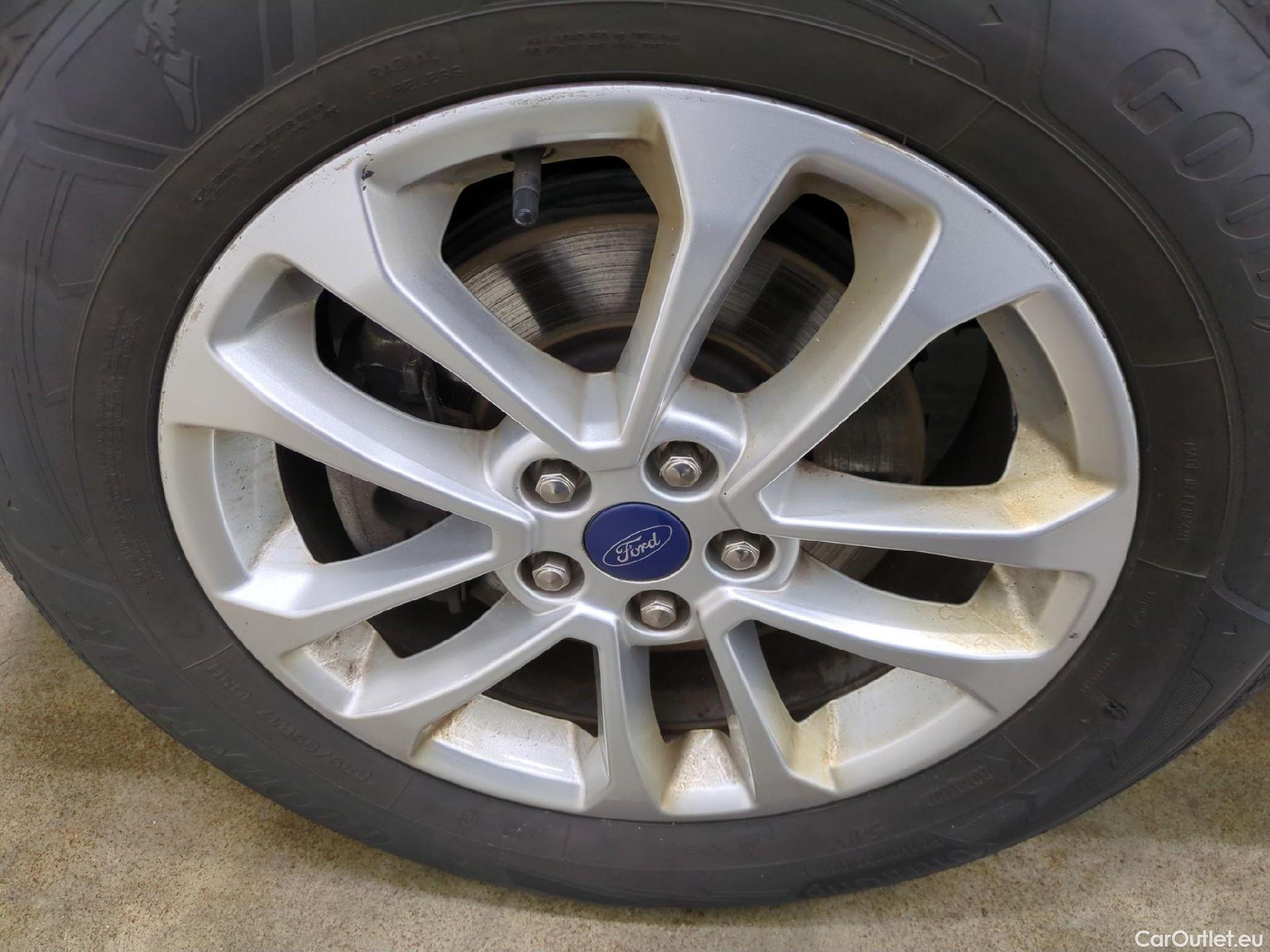  Ford  Kuga  Titanium Hybrid 2.5 190CV BVA6 E6dT #11