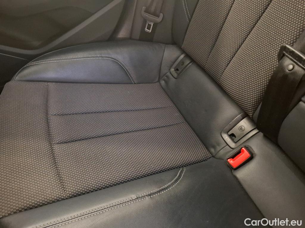  Audi  A5 Sportback AUDI  / 2016 / 5P / Berline 40 TDI 190 S TRONIC 7 S LINE SB #42