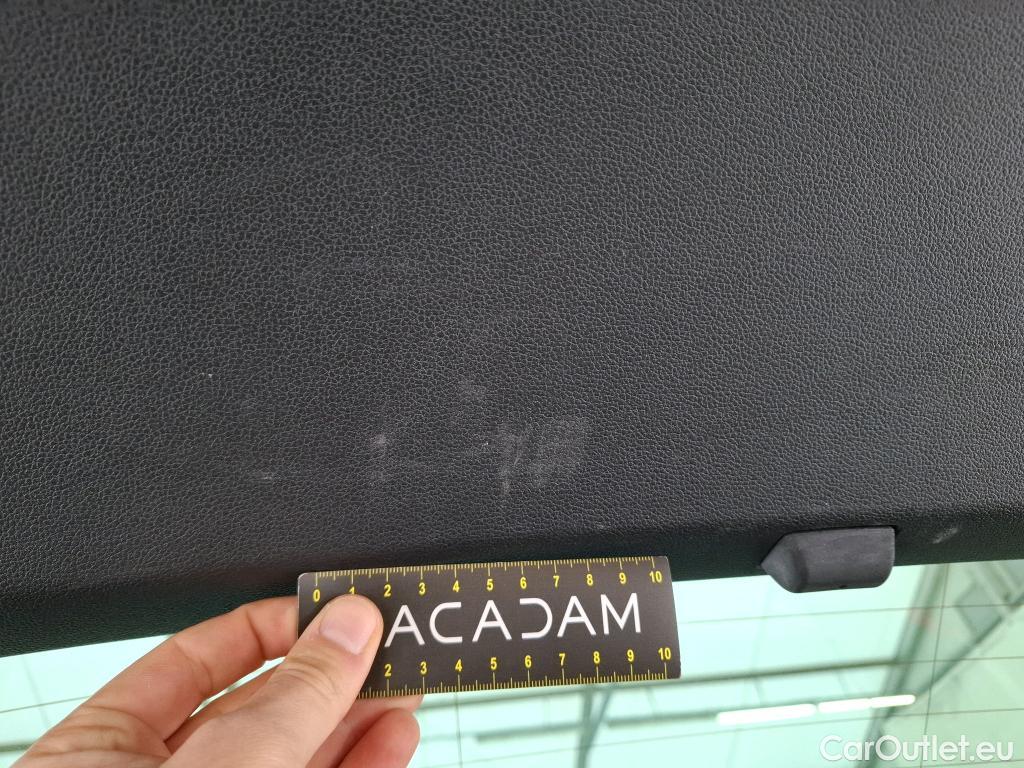  Volkswagen  Tiguan VOLKSWAGEN  5p SUV 2.0 TDI 150 DSG7 Carat Exclusive #13