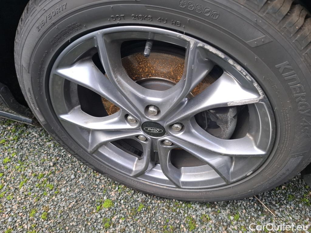  Ford  Focus FORD  SW / 2018 / 5P / Break 2.0 EcoBlue 150ch St-Line #7