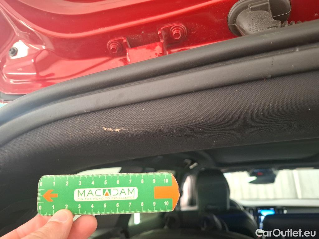  Volvo  V60 VOLVO  / 2018 / 5P / Break Recharge T6 340 Geartronic 8 R-Design #71