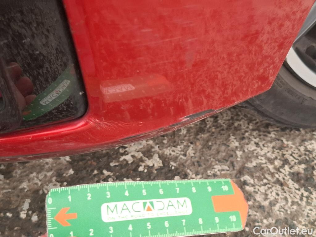  Volvo  V60 VOLVO  / 2018 / 5P / Break Recharge T6 340 Geartronic 8 R-Design #4