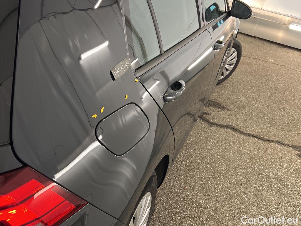  Volkswagen  Golf  VII Berline Trendline BMT/Start-Stopp 1.0 TSI 115CV BVM6 E6dT #1