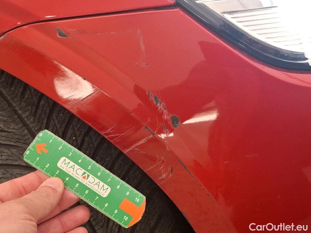  Volvo  V60 VOLVO  / 2018 / 5P / Break Recharge T6 340 Geartronic 8 R-Design #5