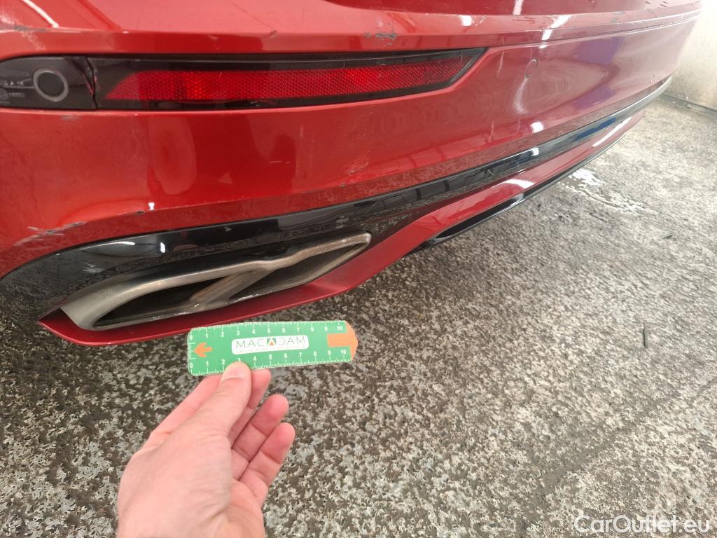  Volvo  V60 VOLVO  / 2018 / 5P / Break Recharge T6 340 Geartronic 8 R-Design #31