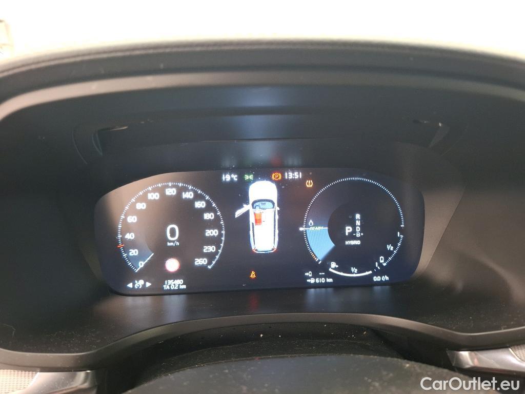  Volvo  V60 VOLVO  / 2018 / 5P / Break Recharge T6 340 Geartronic 8 R-Design #74