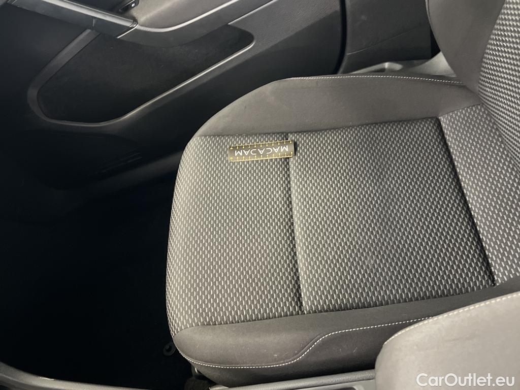  Volkswagen  Golf  VII Berline Trendline BMT/Start-Stopp 1.0 TSI 115CV BVM6 E6dT #35