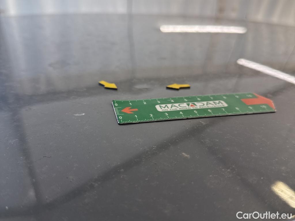  Volkswagen  Golf  VOLKSWAGEN / 2020 / 5P / Berline 1.0 eTSI OPF 110 DSG7 Life Business 1st #26