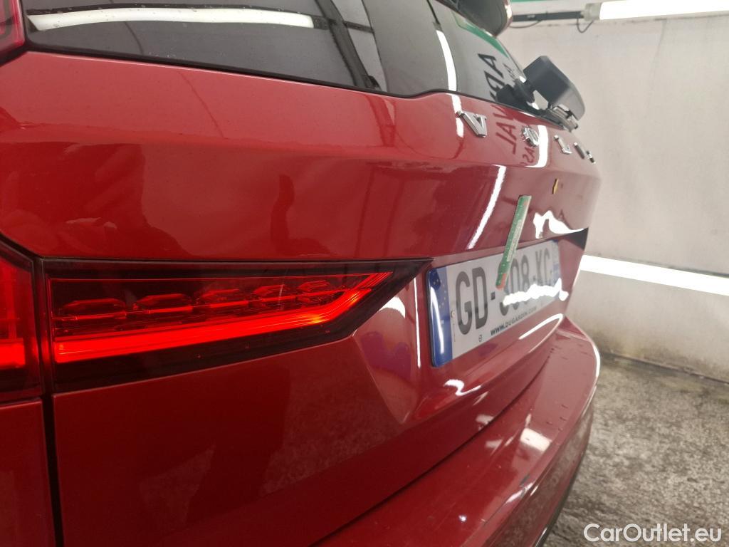  Volvo  V60 VOLVO  / 2018 / 5P / Break Recharge T6 340 Geartronic 8 R-Design #16