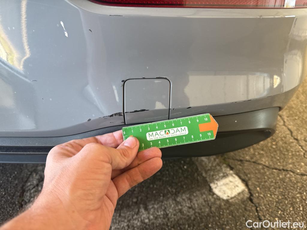  Volkswagen  Golf  VOLKSWAGEN / 2020 / 5P / Berline 1.0 eTSI OPF 110 DSG7 Life Business 1st #30