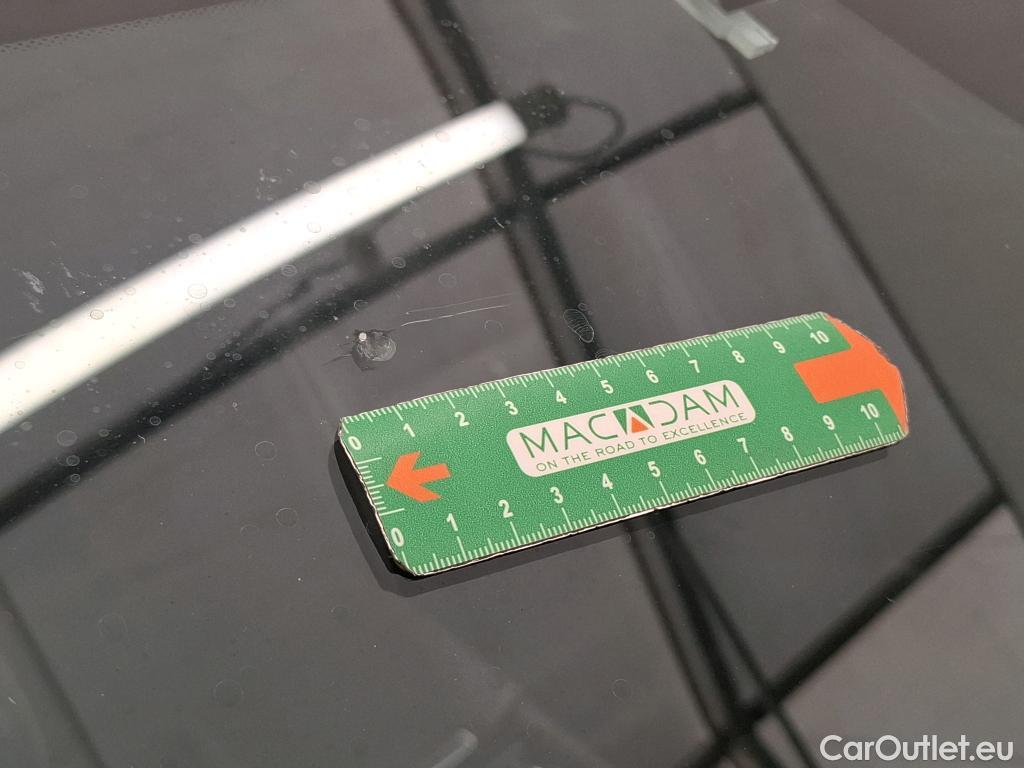  Volvo  V60 VOLVO  / 2018 / 5P / Break Recharge T6 340 Geartronic 8 R-Design #7