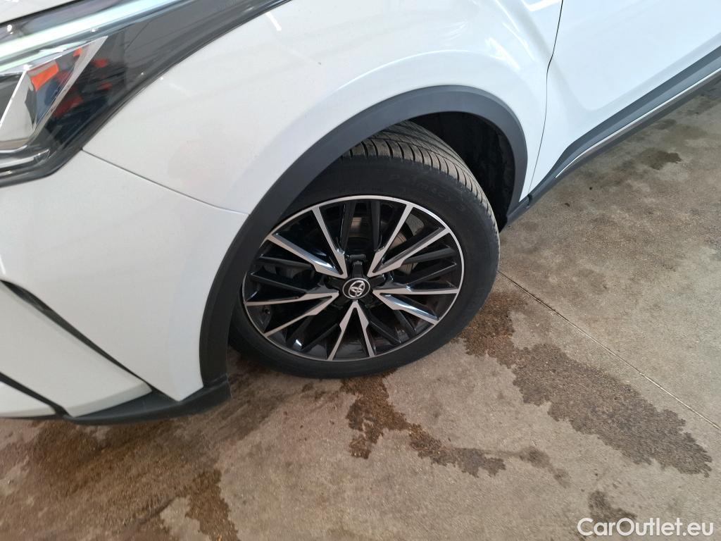  Toyota  C-HR TOYOTA  / 2016 / 5P / SUV 1.8 HYBRIDE 122 DISTINCTIVE #14