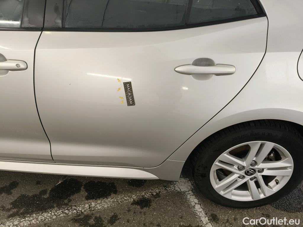  Toyota  Corolla TOYOTA  / 2018 / 5P / Berline Hybride 122h Dynamic Business Beyond Zer #30