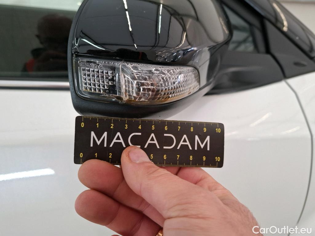  Toyota  C-HR TOYOTA  / 2016 / 5P / SUV 1.8 HYBRIDE 122 DISTINCTIVE #12