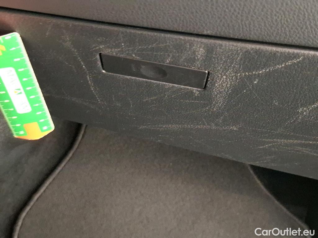  Toyota  C-HR TOYOTA  / 2016 / 5P / SUV 2.0 HYBRIDE 184 DYN BUS STAGE ACA #7