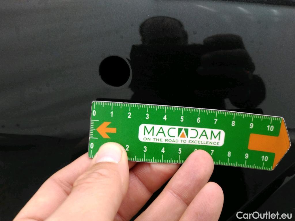  Toyota  Corolla TOYOTA  / 2018 / 5P / Berline Hybride 122h Dynamic Business Stage Acad #6