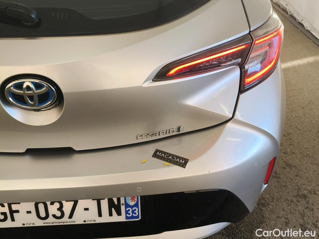  Toyota  Corolla TOYOTA  / 2018 / 5P / Berline Hybride 122h Dynamic Business Beyond Zer #43