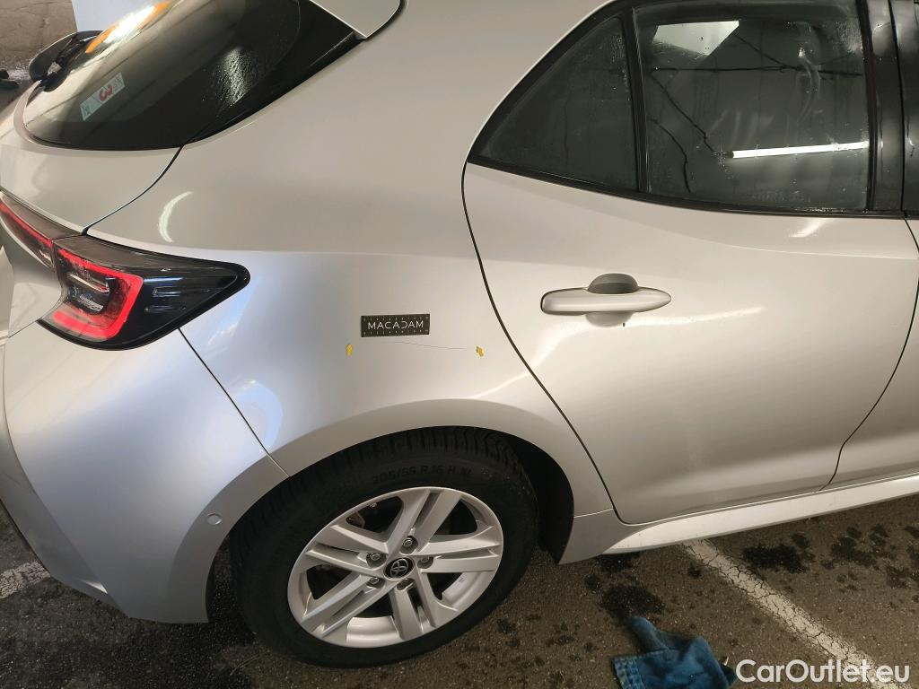  Toyota  Corolla TOYOTA  / 2018 / 5P / Berline Hybride 122h Dynamic Business Beyond Zer #5