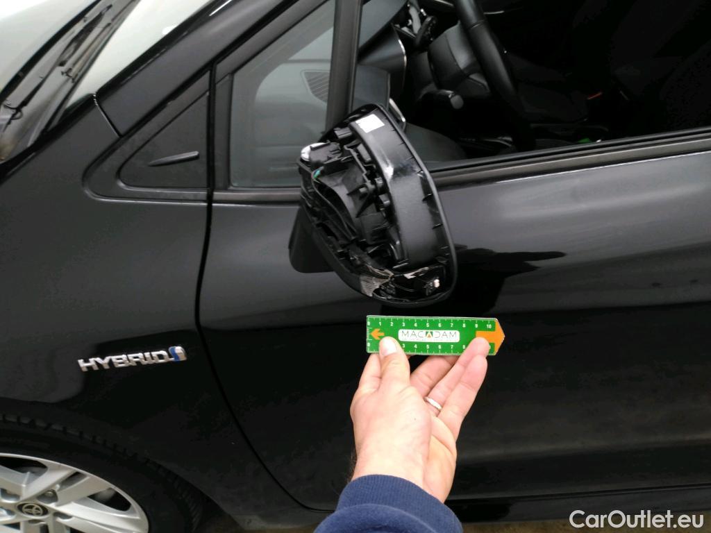  Toyota  Corolla TOYOTA  / 2018 / 5P / Berline Hybride 122h Dynamic Business Stage Acad #9