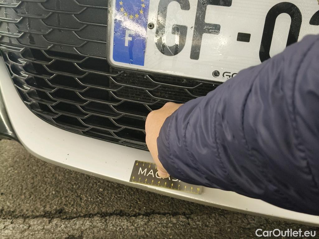  Toyota  Corolla TOYOTA  / 2018 / 5P / Berline Hybride 122h Dynamic Business Beyond Zer #12