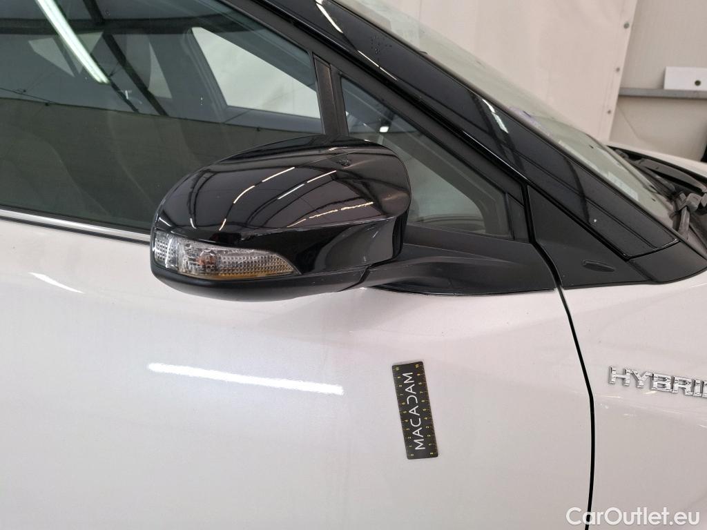  Toyota  C-HR TOYOTA  / 2016 / 5P / SUV 1.8 HYBRIDE 122 DISTINCTIVE #11