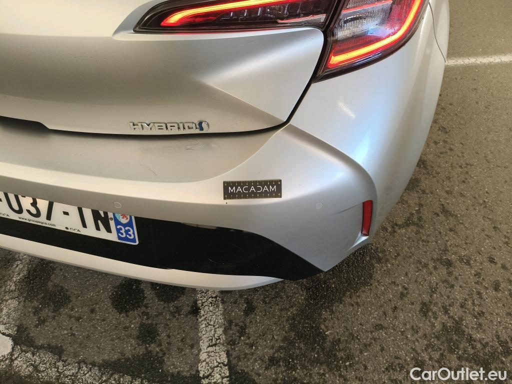  Toyota  Corolla TOYOTA  / 2018 / 5P / Berline Hybride 122h Dynamic Business Beyond Zer #46