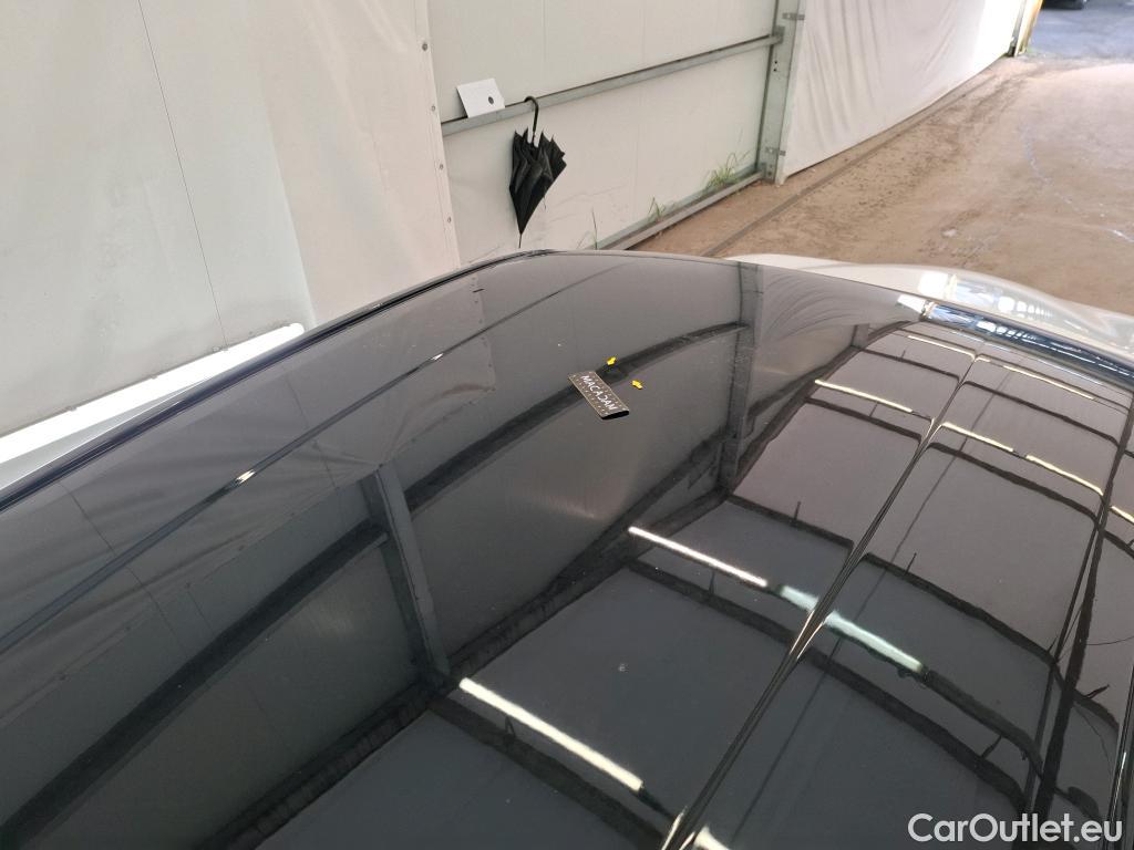  Toyota  C-HR TOYOTA  / 2016 / 5P / SUV 1.8 HYBRIDE 122 DISTINCTIVE #9