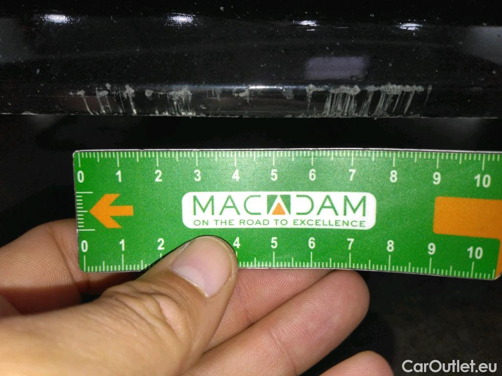  Toyota  Corolla TOYOTA  / 2018 / 5P / Berline Hybride 122h Dynamic Business Stage Acad #3