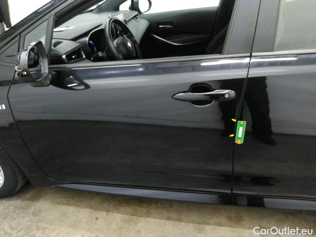  Toyota  Corolla TOYOTA  / 2018 / 5P / Berline Hybride 122h Dynamic Business Stage Acad #15