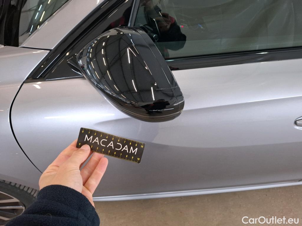  Peugeot  508 PEUGEOT  / 2018 / 5P / Berline HYBRID 225 E-EAT8 GT #60