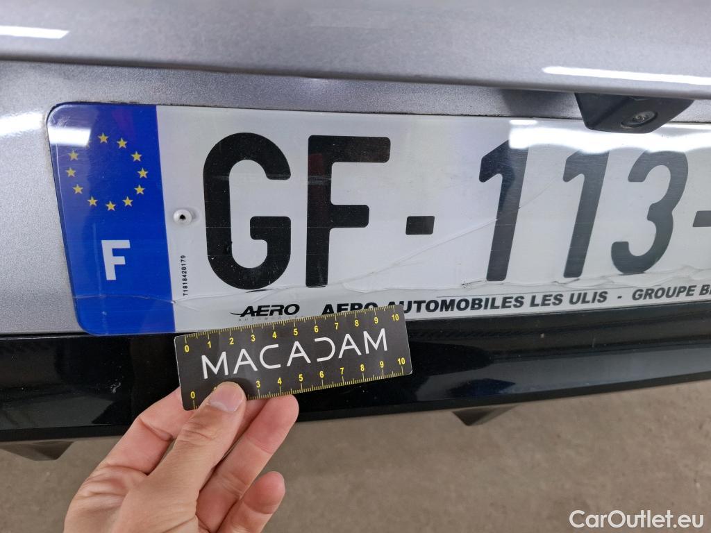  Peugeot  508 PEUGEOT  / 2018 / 5P / Berline HYBRID 225 E-EAT8 GT #36