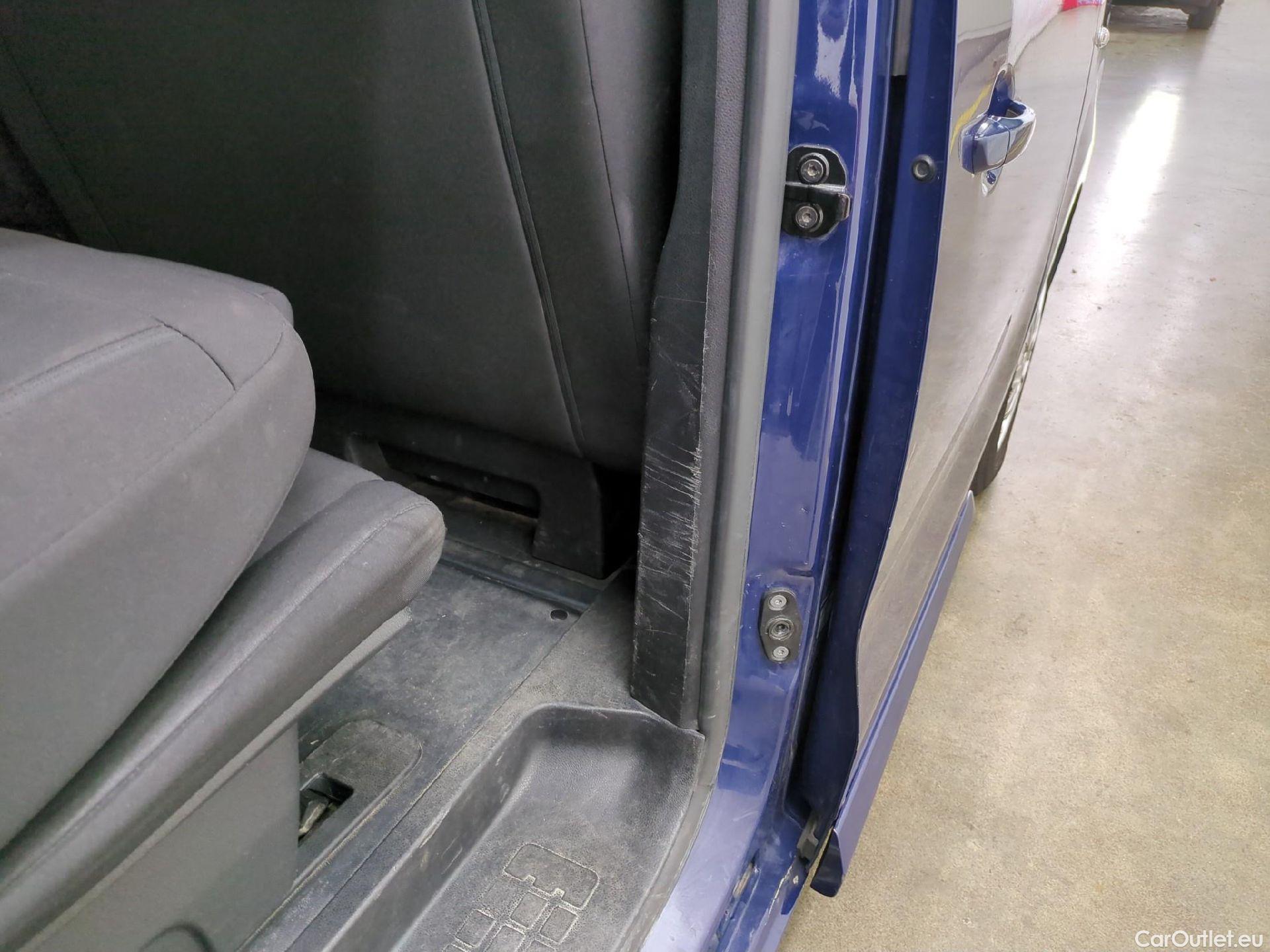  Peugeot  Expert Traveller Business L2 1.5 HDi 120CV BVM6 E6dT #89