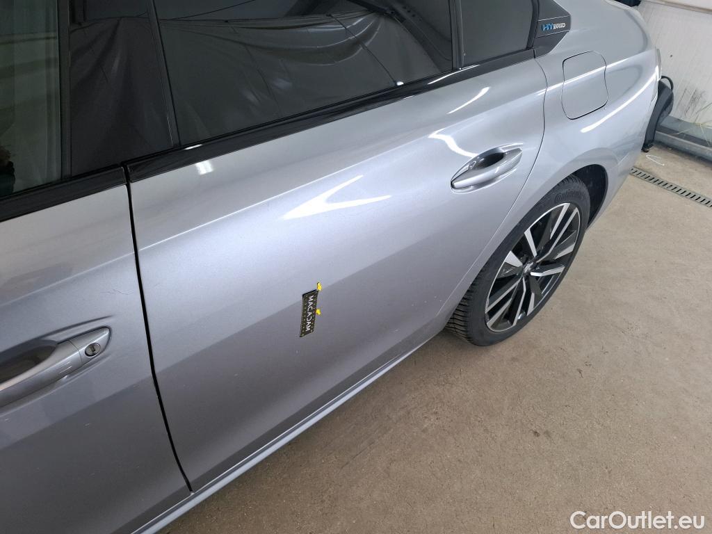  Peugeot  508 PEUGEOT  / 2018 / 5P / Berline HYBRID 225 E-EAT8 GT #58