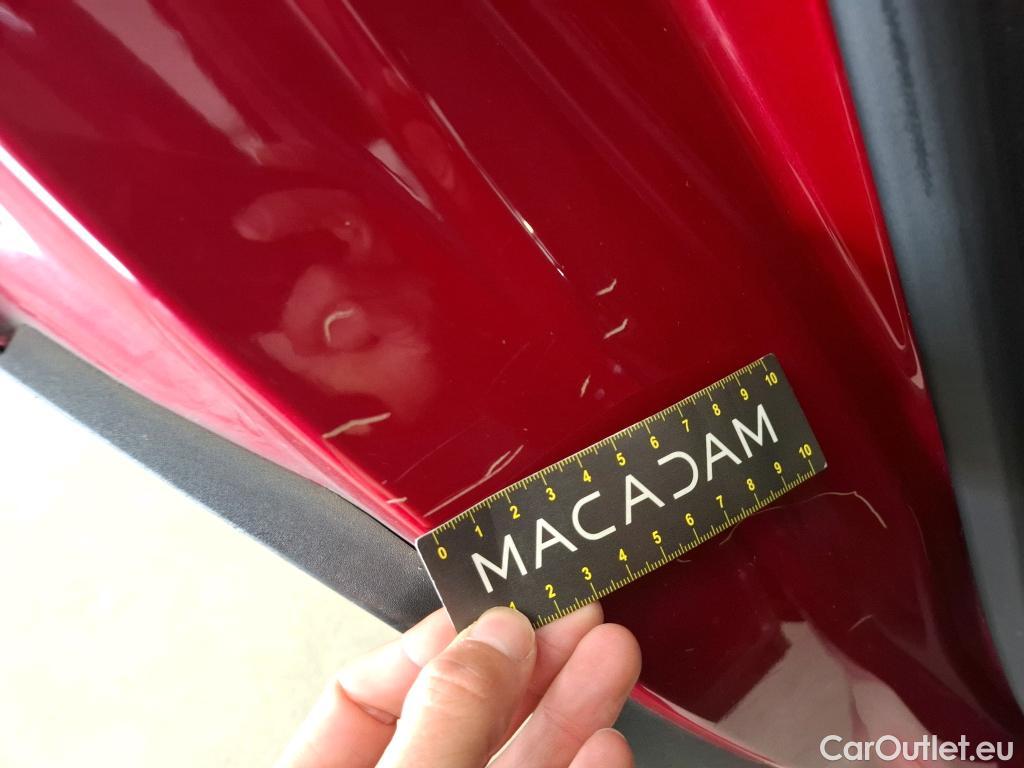  Peugeot  3008 PEUGEOT  / 2016 / 5P / SUV Puretech 180 S&S EAT8 GT LINE #32