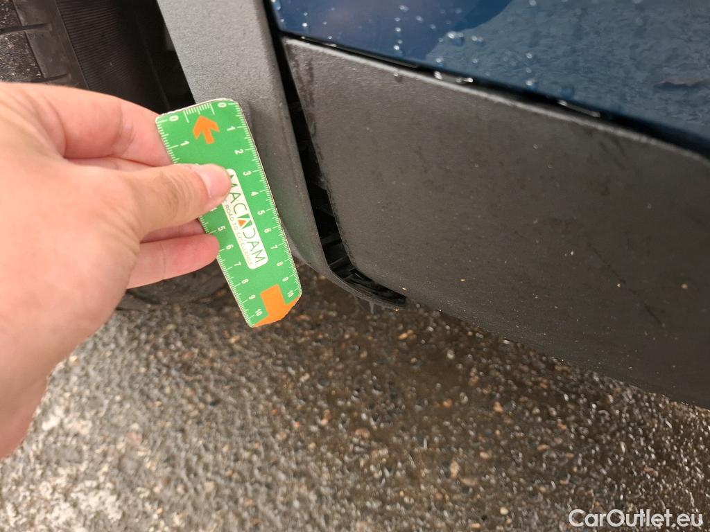  Peugeot  3008 PEUGEOT  / 2020 / 5P / SUV BlueHDi 130 S&S EAT8 Active Pack #3