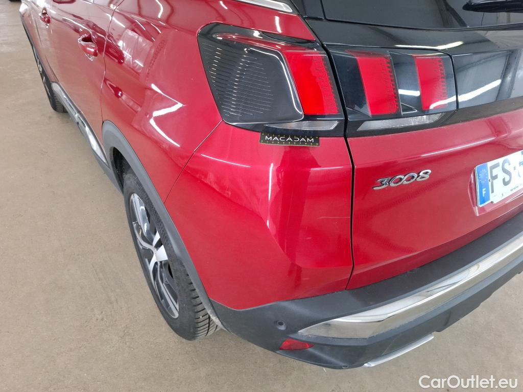  Peugeot  3008 PEUGEOT  / 2016 / 5P / SUV Puretech 180 S&S EAT8 GT LINE #91