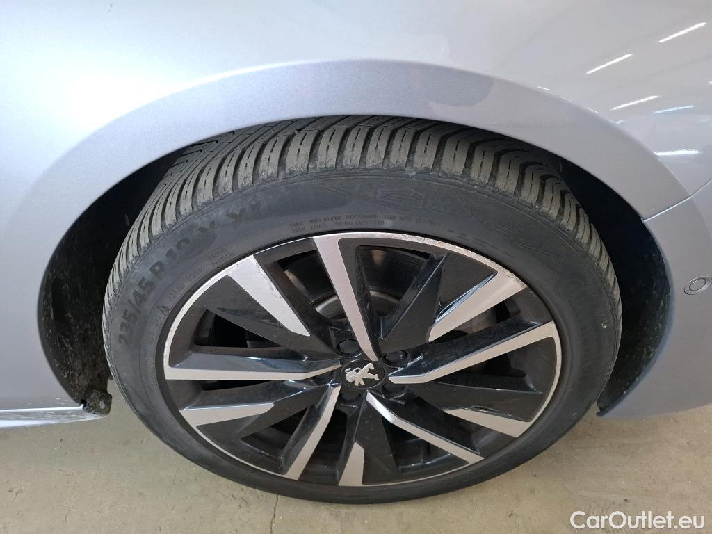  Peugeot  508 PEUGEOT  / 2018 / 5P / Berline HYBRID 225 E-EAT8 GT #22
