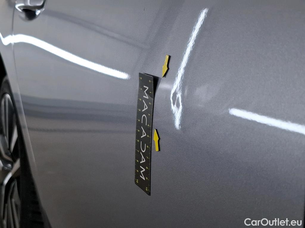  Peugeot  508 PEUGEOT  / 2018 / 5P / Berline HYBRID 225 E-EAT8 GT #28