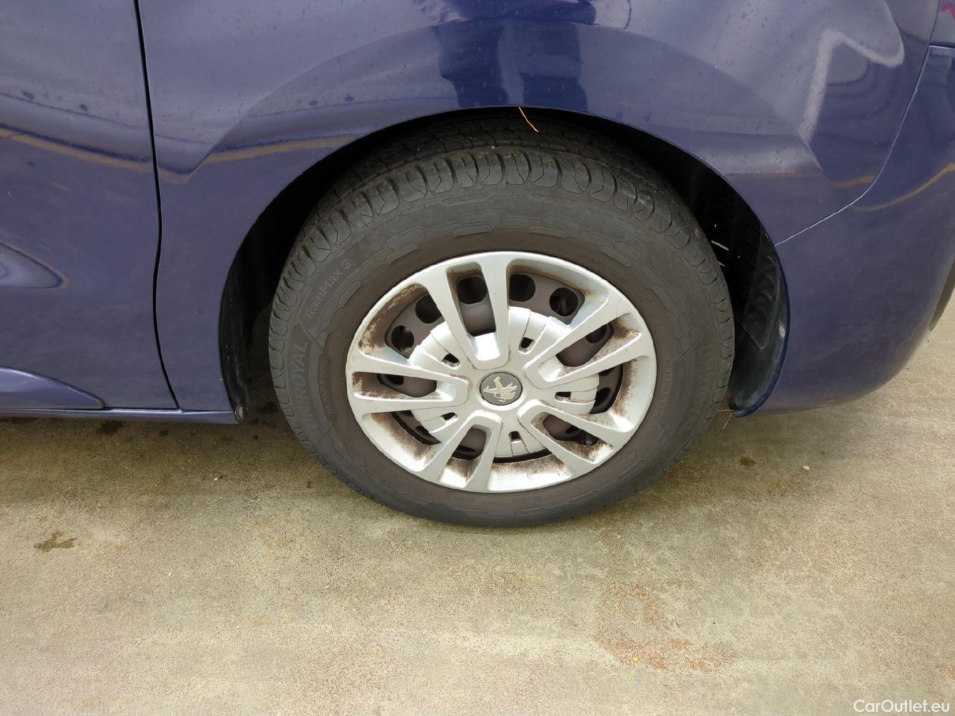  Peugeot  Expert Traveller Business L2 1.5 HDi 120CV BVM6 E6dT #19