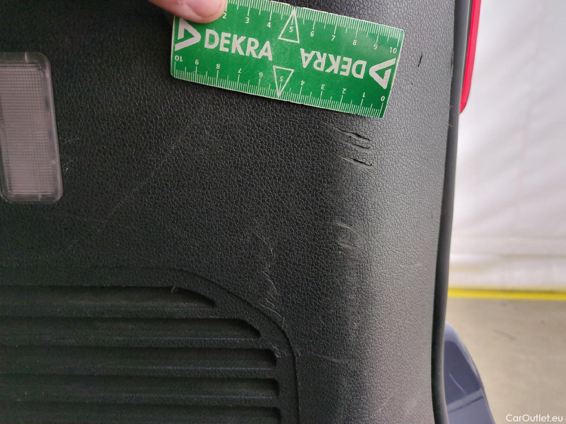  Peugeot  Expert Traveller Business L2 1.5 HDi 120CV BVM6 E6dT #45