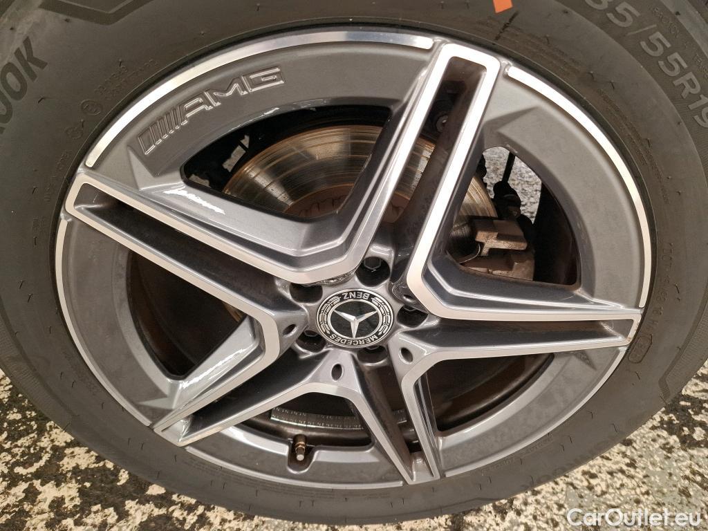  Mercedes  G-Klasee MERCEDES-BENZ GLC / 2019 / 5P / SUV 2.0 GLC 300 E AMG LINE 4MATIC #20