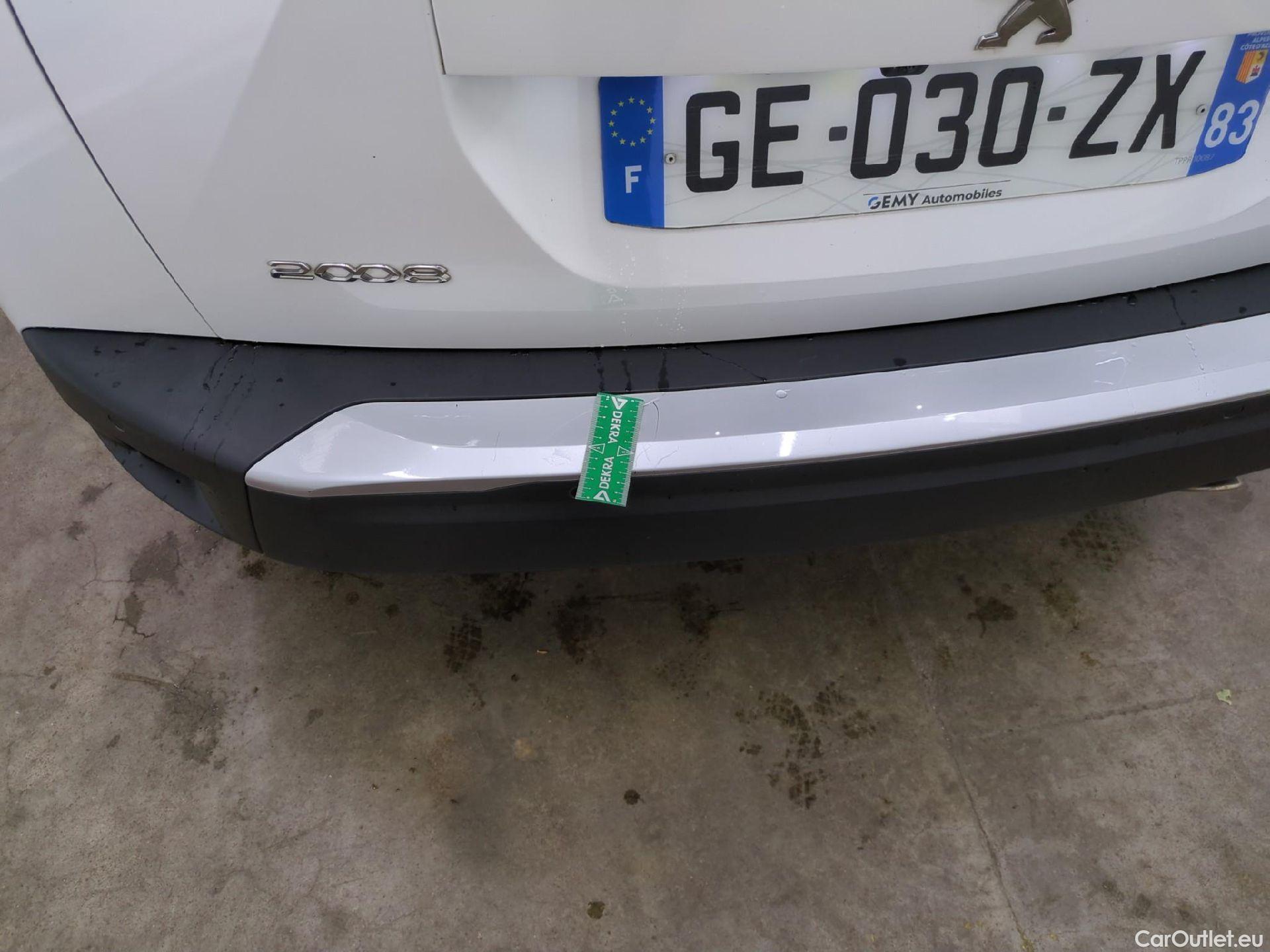  Peugeot  2008  Allure Pack 1.5 HDi 130CV BVA8 E6d #4